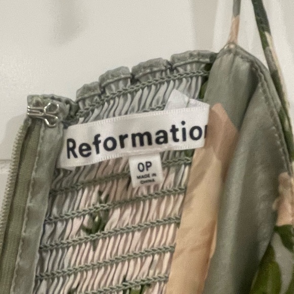 reformation marguerite silk dress - Picture 3 of 3